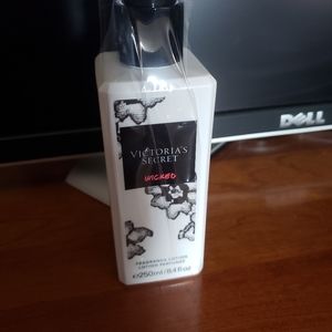VS Wicked Fragrance Lotion